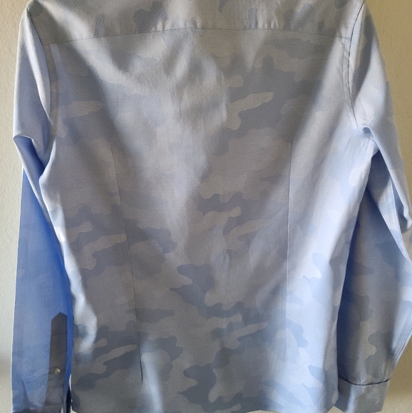 Shirt - Picture 3 of 7